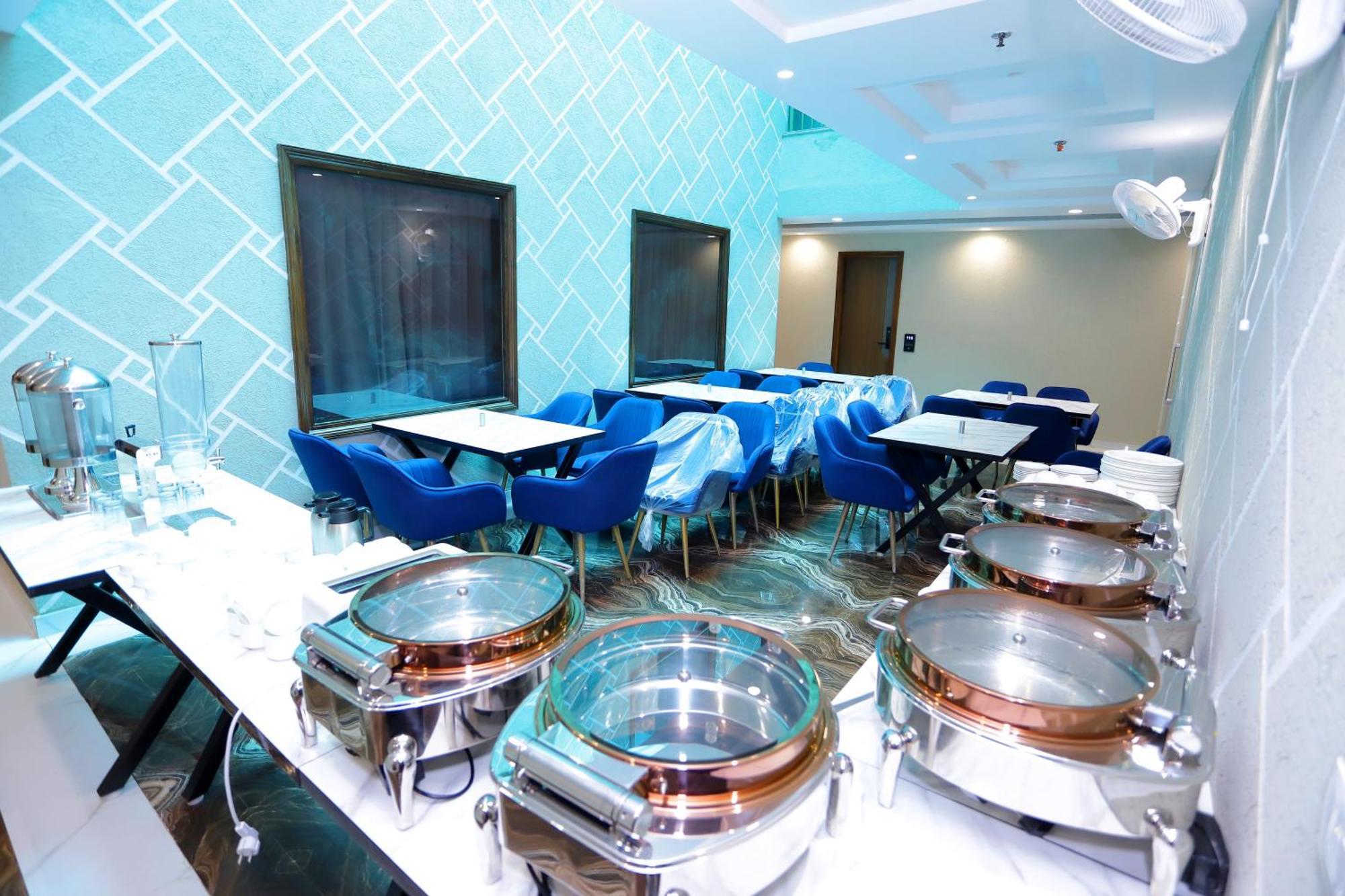 Hotel Nirvana Inn - Near Expo Mart Greater Noida Esterno foto