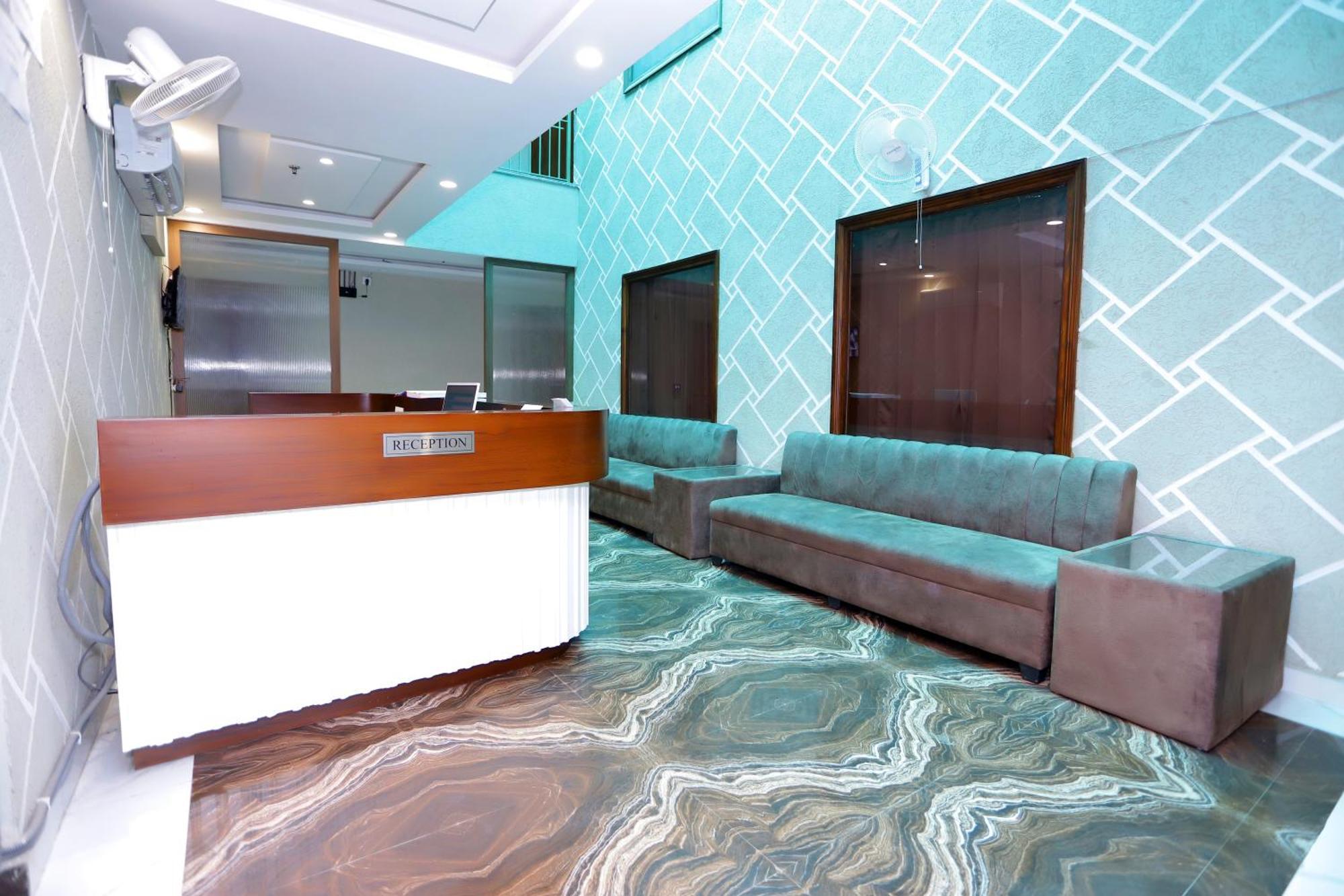 Hotel Nirvana Inn - Near Expo Mart Greater Noida Esterno foto
