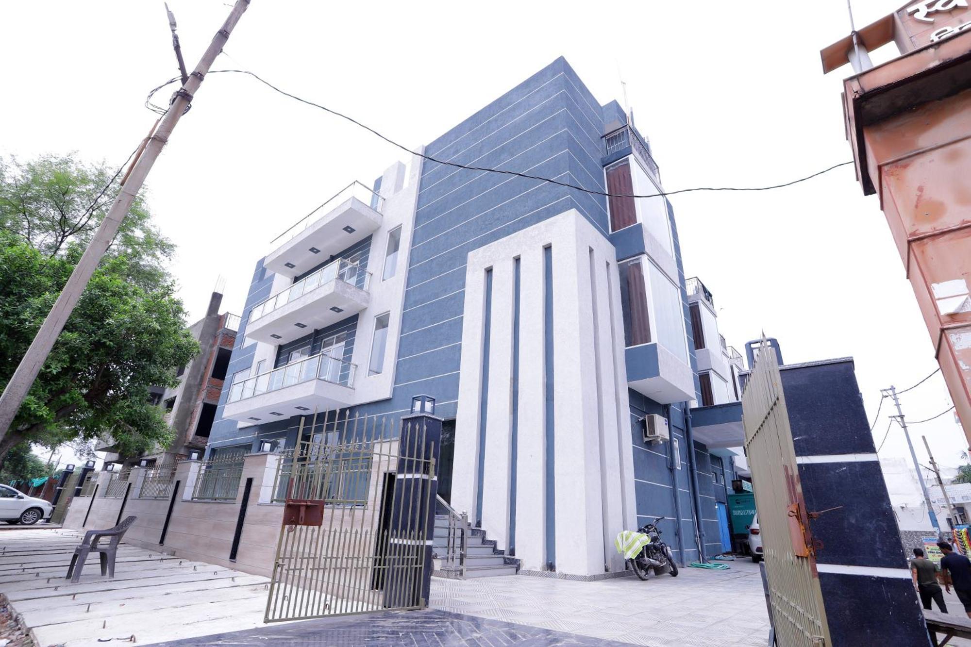 Hotel Nirvana Inn - Near Expo Mart Greater Noida Esterno foto